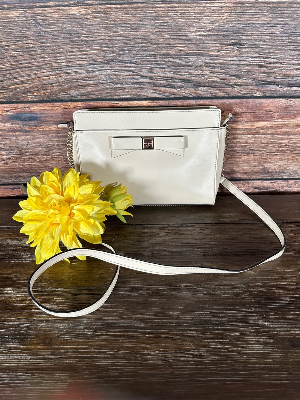 Kate Spade New York Montford Park Smooth Angelica crossbody bag